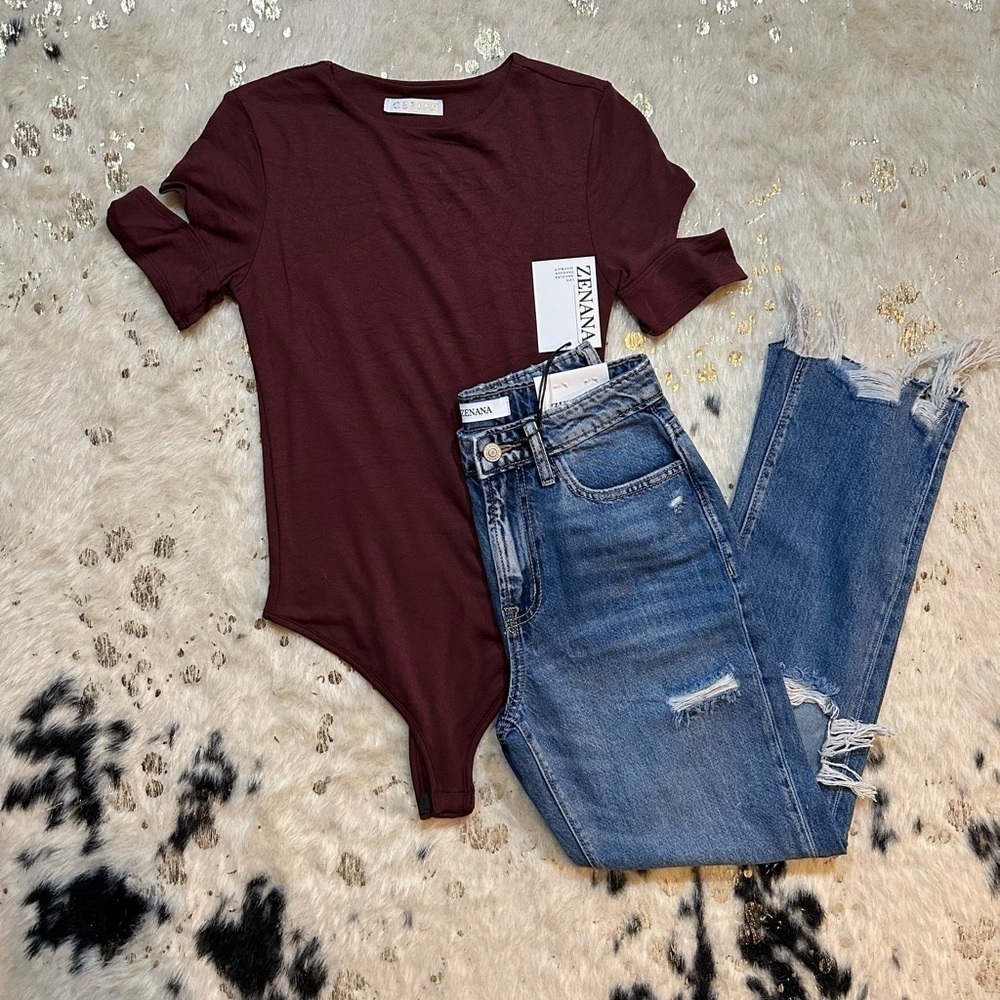 CEFIAN fashion Women’s Burgundy Stretch Short Sleeve Boho Bodycon bodysuit